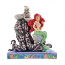 e. Ursula en Ariel uit De Kleine Zeemeermin. Disney Traditions.