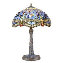 tiffany lamp libellen op blauwe achtergrond